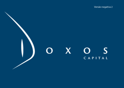 Logotipo Doxus negativo com descrição